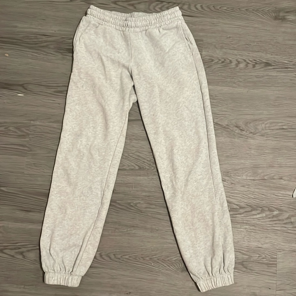 Old navy size 10-12 white gray joggers sweatpants